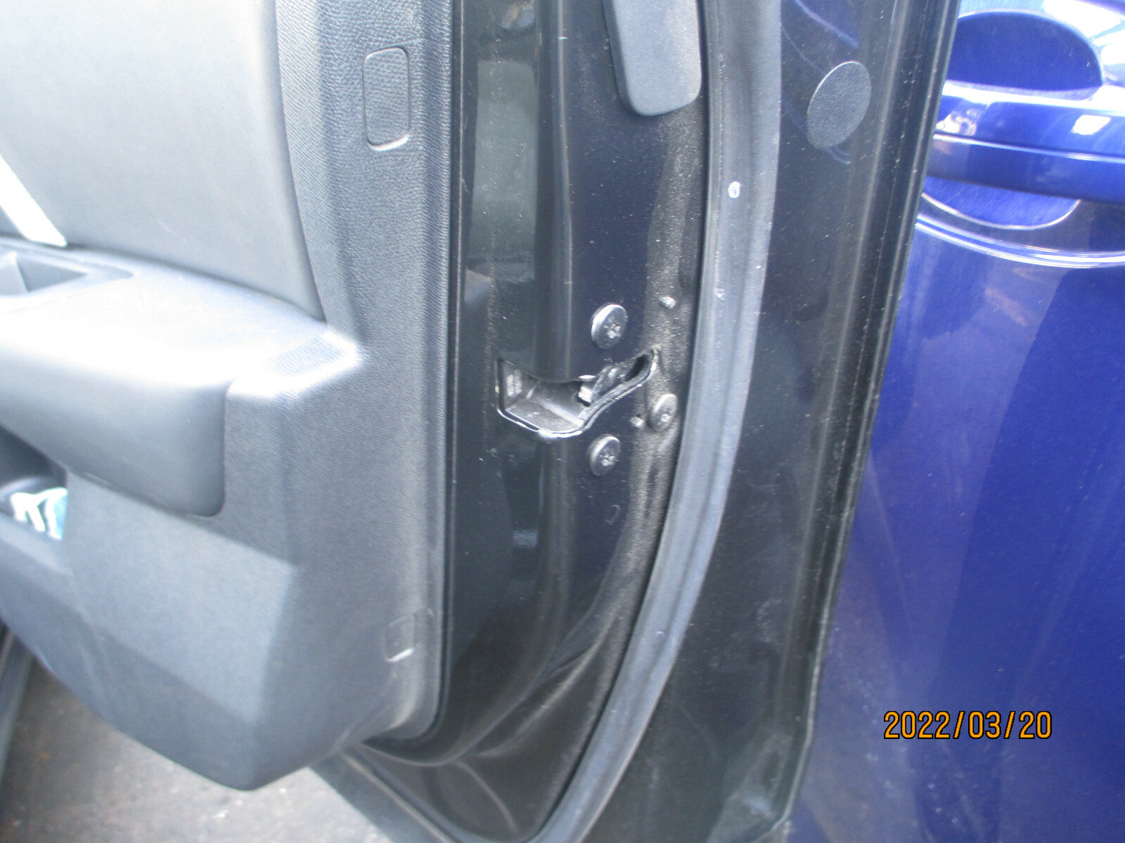CITROEN C4 MK3 2021 OSF DRIVER SIDE FRONT DOOR LOCK MECHANISM