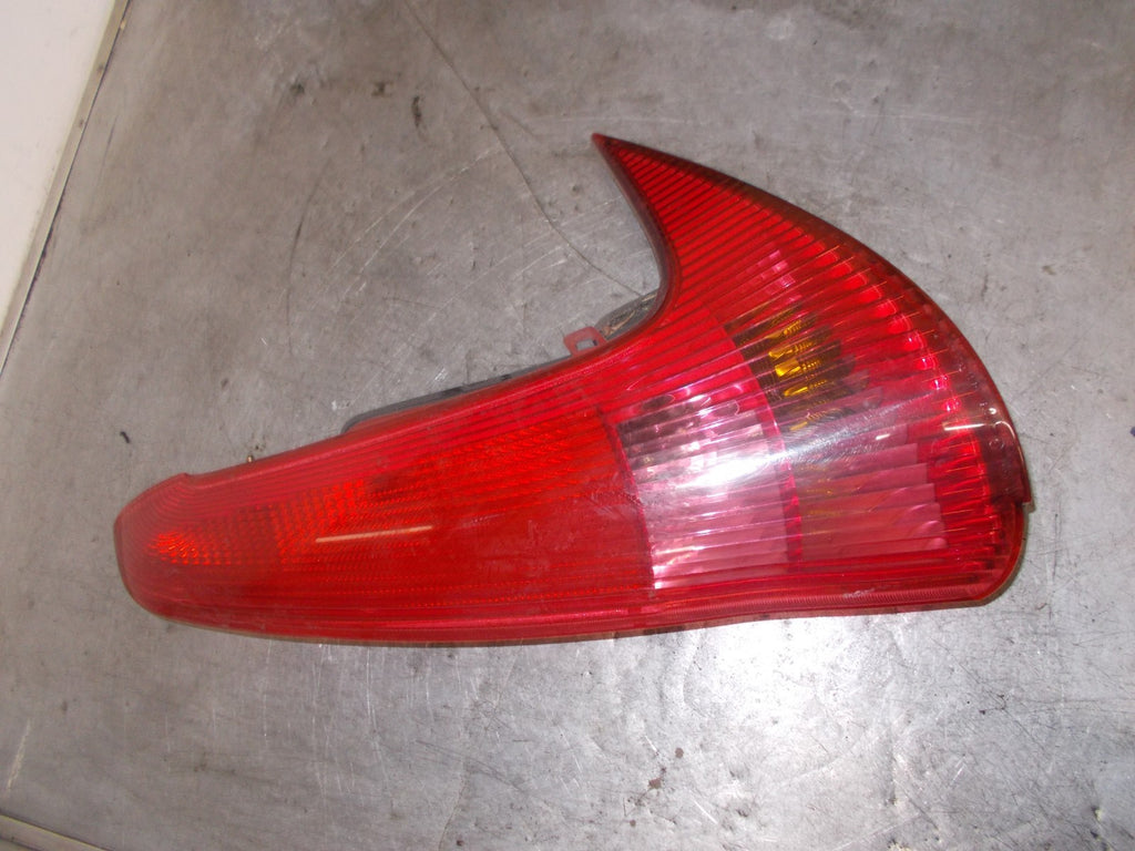 PEUGEOT 206 2003 OSR DRIVER SIDE REAR TAIL LIGHT