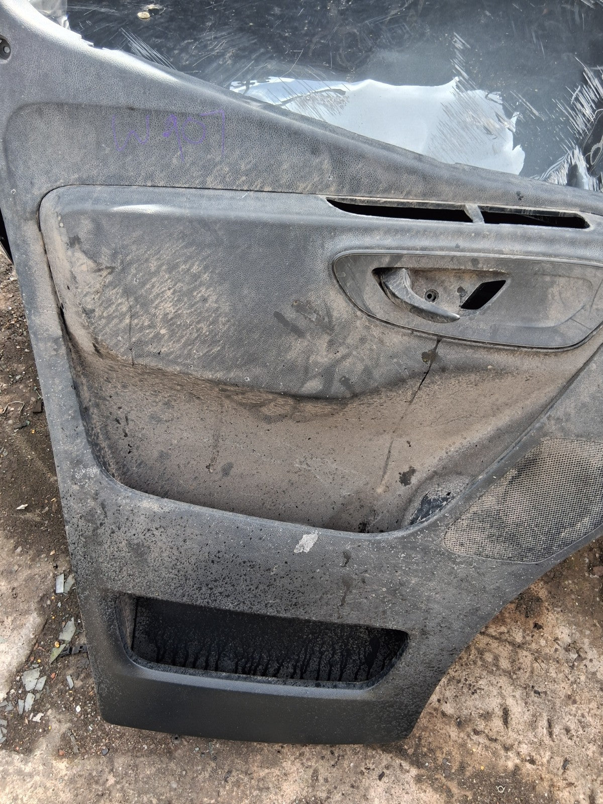 2020 MERCEDES BENZ SPRINTER W907 NSF PASSENGER SIDE FRONT LEFT DOOR CARD PANEL
