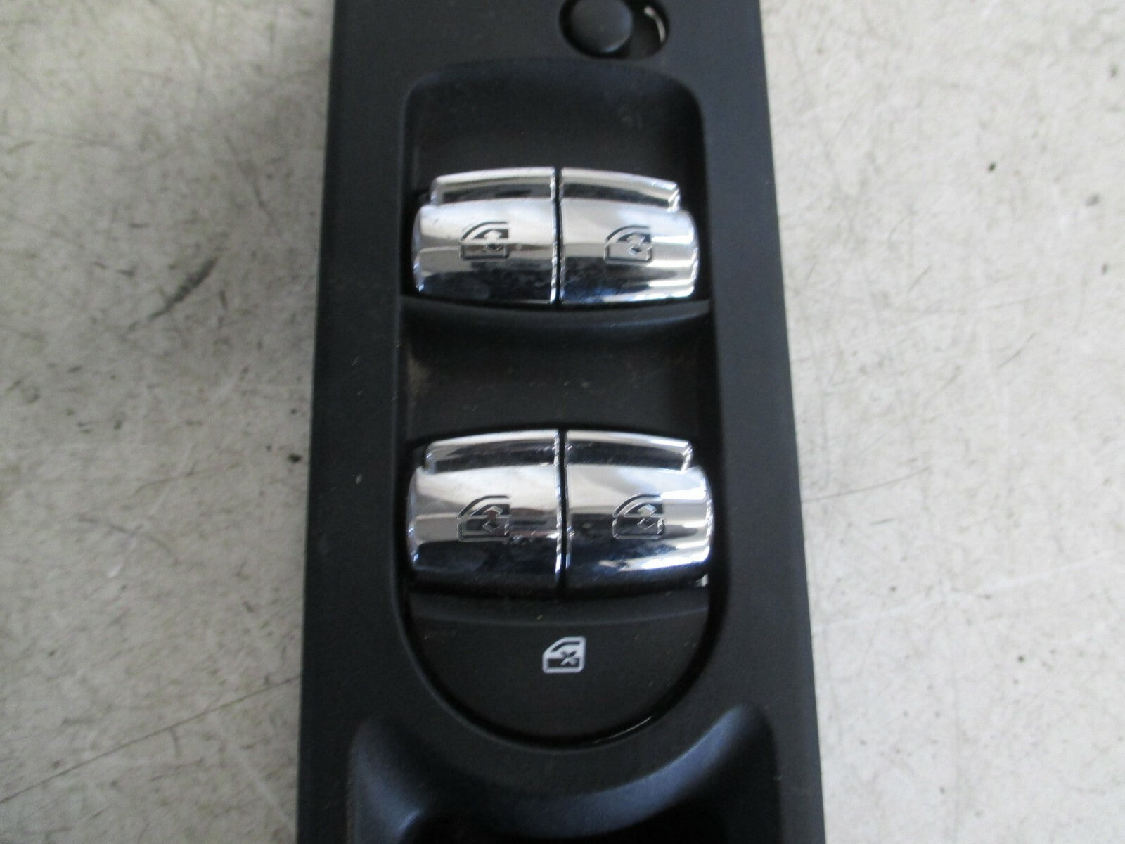 2016 BMW MINI CLUBMAN F54 OSF DRIVER SIDE FRONT WINDOW CONTROL SWITCH PANEL