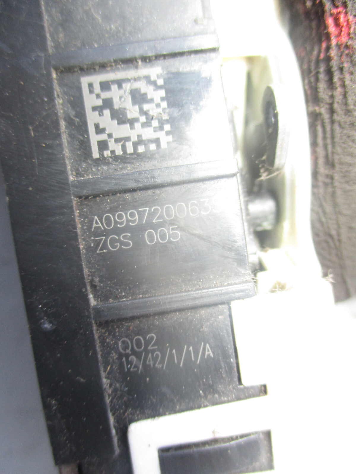 MERCEDES BENZ 2014 W212 OSF DRIVER SIDE FRONT DOOR LOCK MECHANISM A0997200635