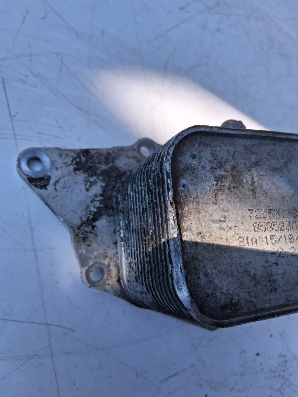 MINI CLUBMAN 2021 OIL FILTER HOUSING & COOLER 72353179