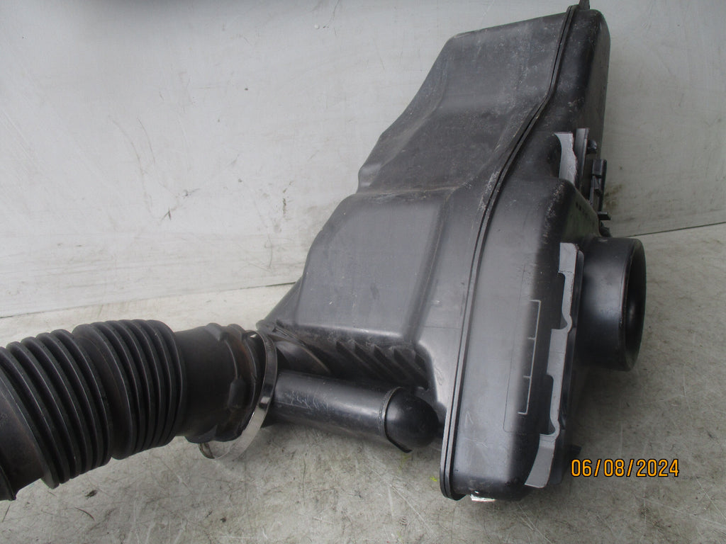 2007 PEUGEOT 308 MK1  1.6 DIESEL AIR FILTER BOX HOUSING