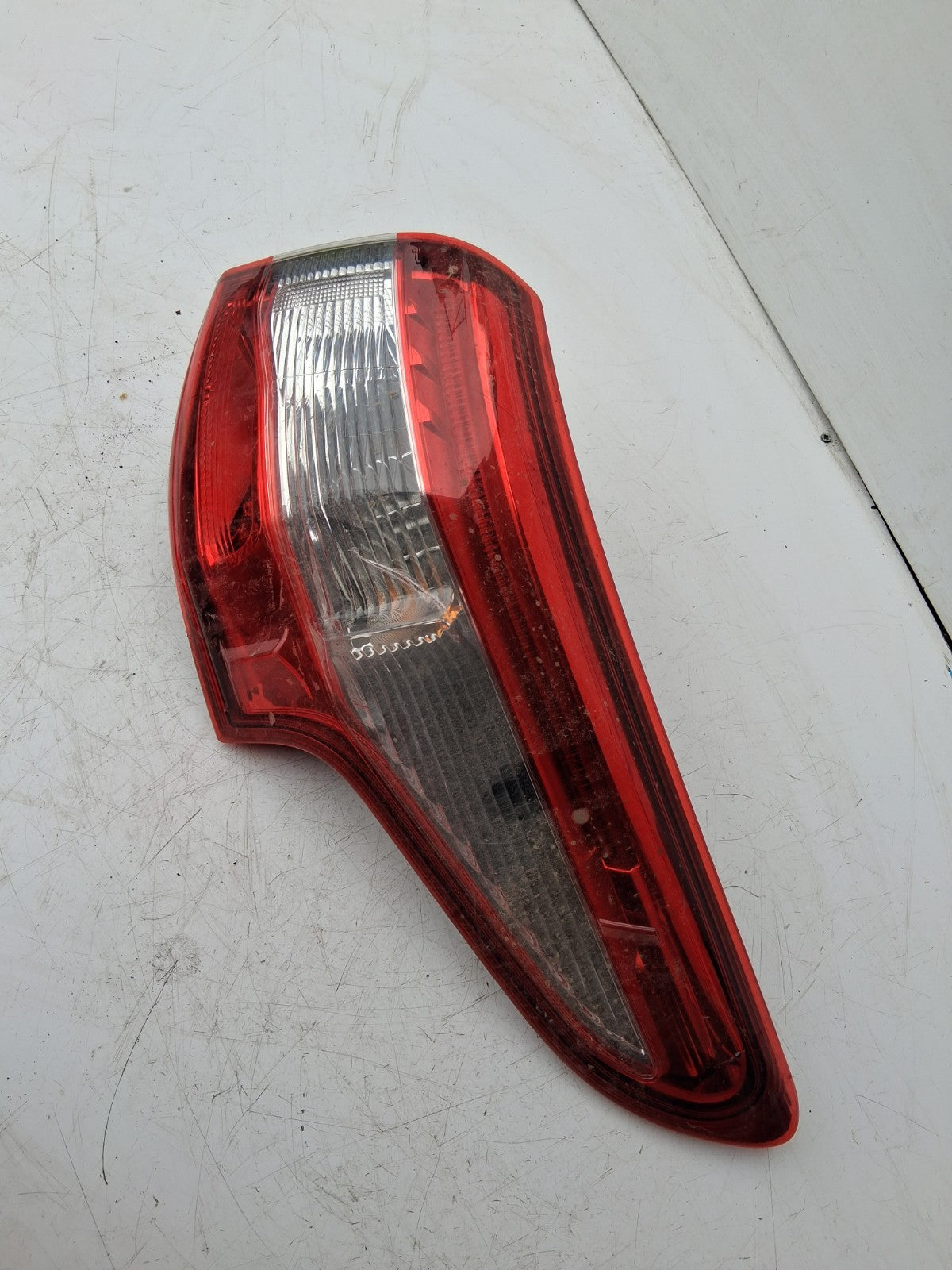 2015 NISSAN QASHQAI MK2 OSR OFF RIGHT DRIVER SIDE REAR TAIL LIGHT 265504EA0A