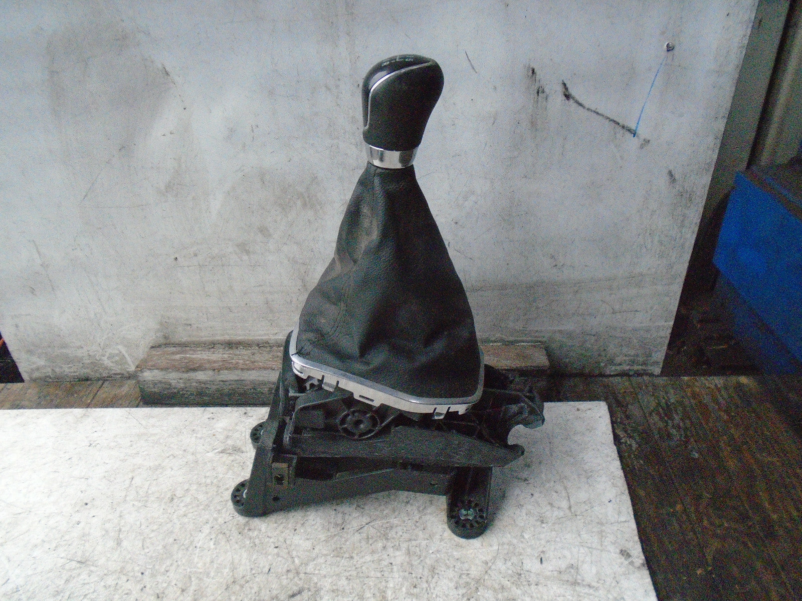 FORD FIESTA MK7 2016 5 SPEED MANUAL GEARSTICK GEARSHIFTER C1BR7C453AKE