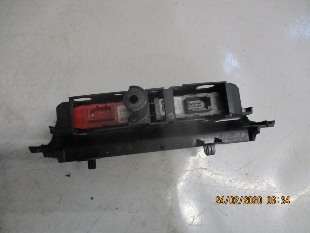 AUDI A1 MK1 8X 2017 MULTI DRIVE SELECT TRACTION CONTROL SWITCH PANEL 8X0959674L
