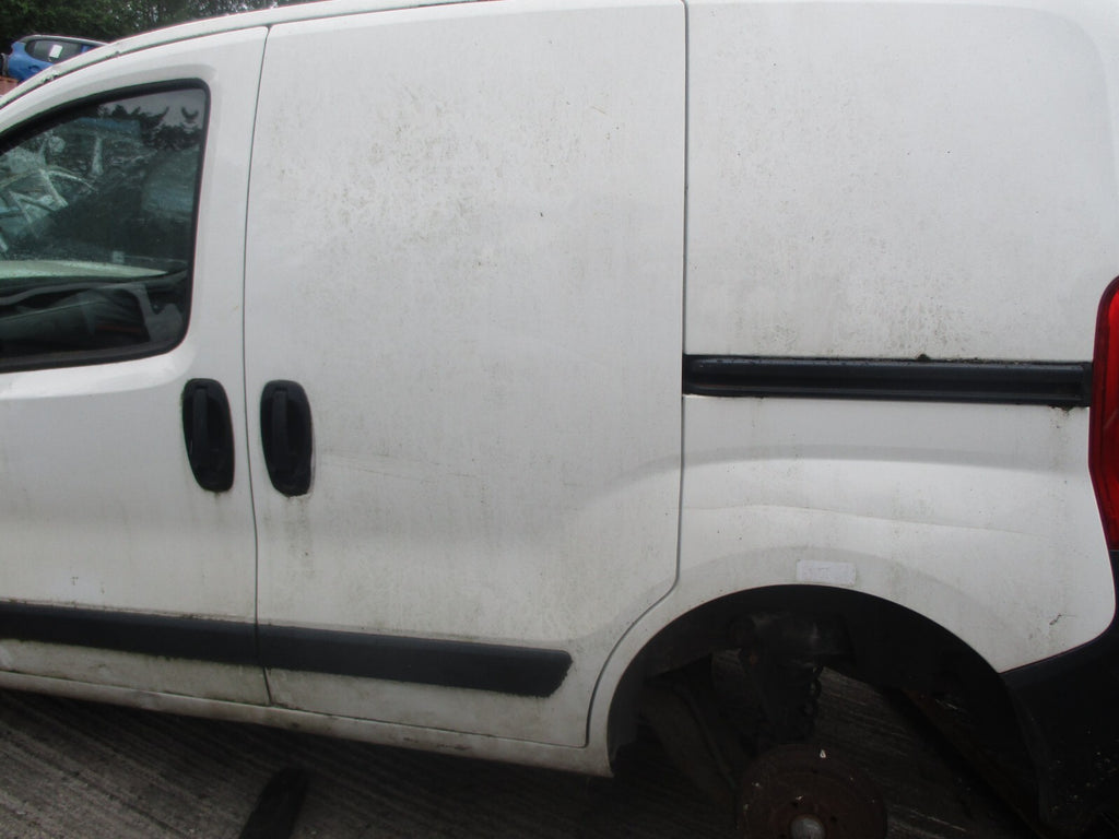 FIAT FIORINO 2011 NS PASSENGER SIDE SLIDING DOOR WHITE