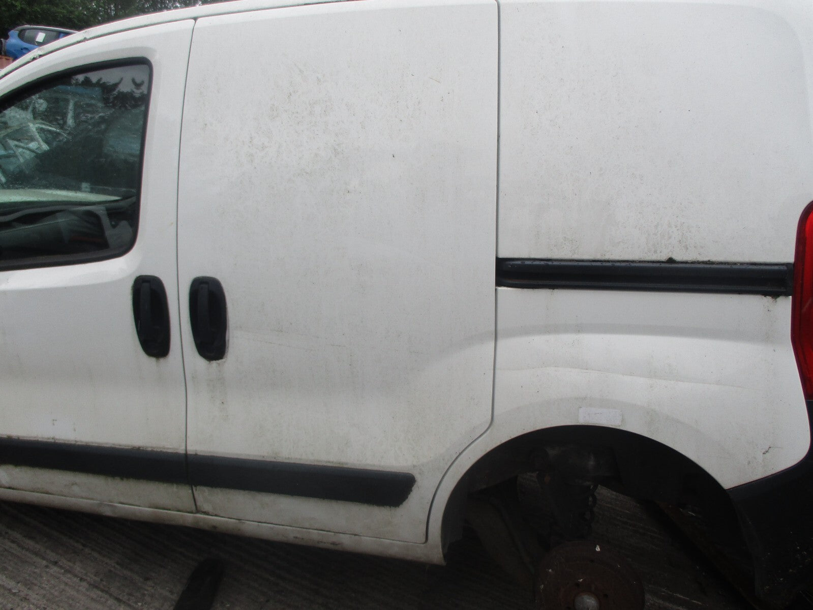 FIAT FIORINO 2011 NS PASSENGER SIDE SLIDING DOOR WHITE