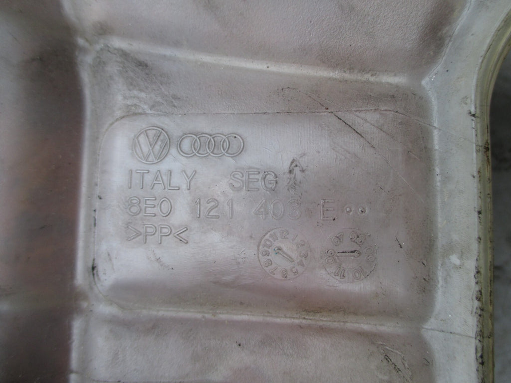 AUDI A6 2003 WATER COOLANT EXPANSION HEADER OVERFLOW TANK BOTTLE 8E0121403E