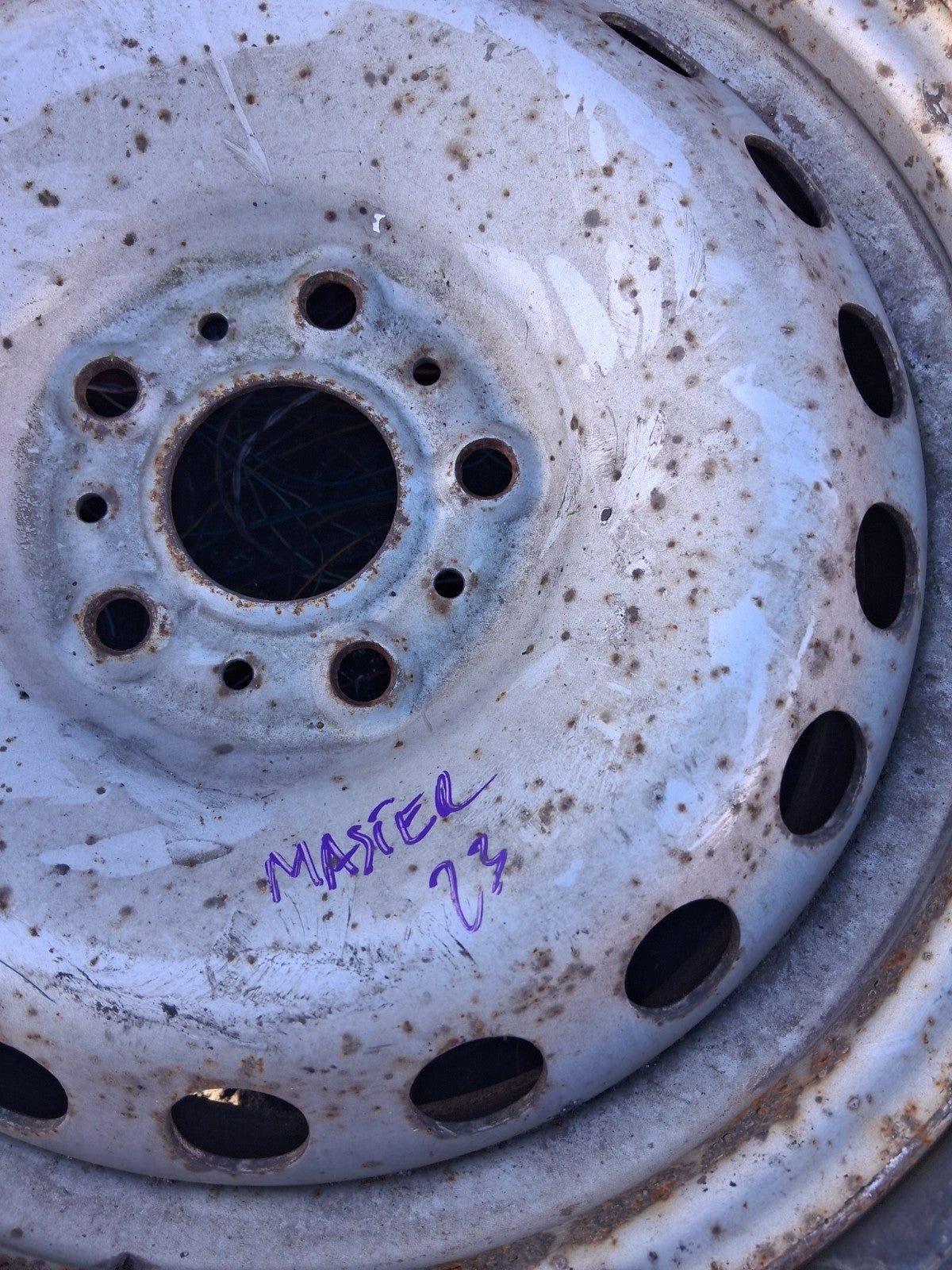 2023 RENAULT MASTER MK3 15 INCH STEEL WHEEL WITH TYRE 195/65R15