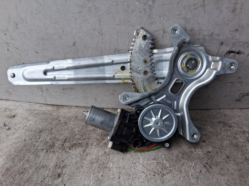 SUZUKI SWIFT MK3 2016 OSR DRIVER SIDE REAR RIGHT WINDOW MOTOR & REGULATOR