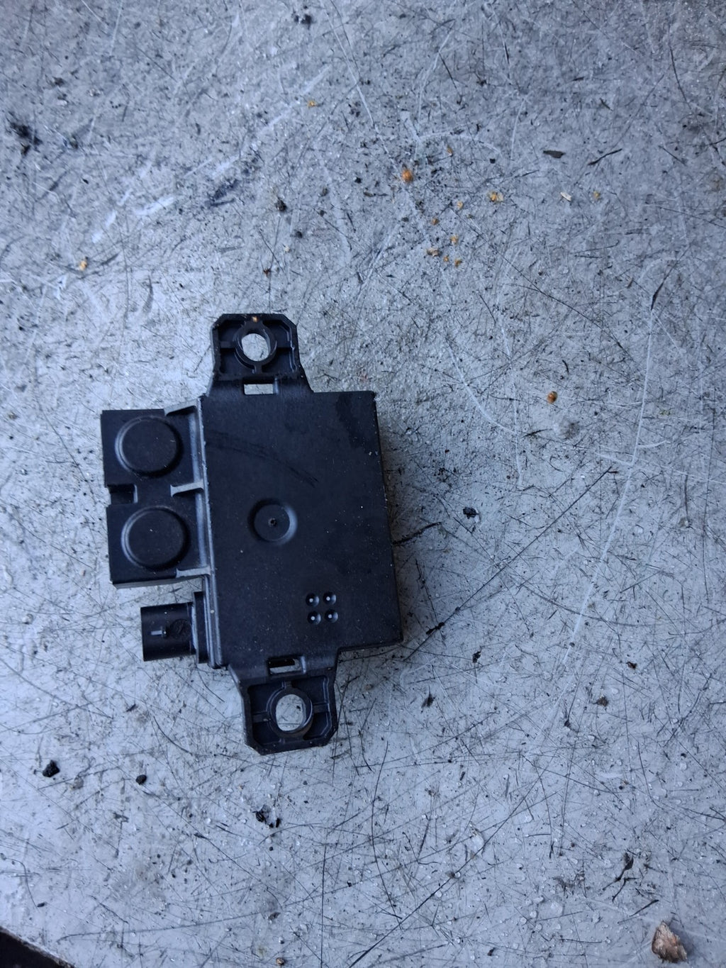 MERCEDES C CLASS BATTERY RELAY MODULE A0009822023