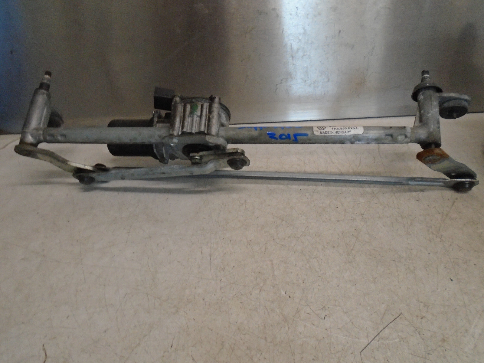 VW VOLKSWAGEN SCIROCCO 2015 FRONT WINDSCREEN WIPER MOTOR LINKAGE 1K8955023L