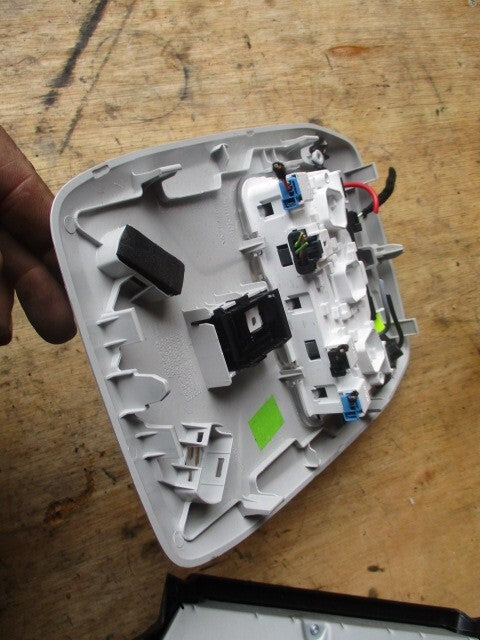 CITROEN C4 MK3 2021 FRONT INTERIOR ROOF READING LIGHT