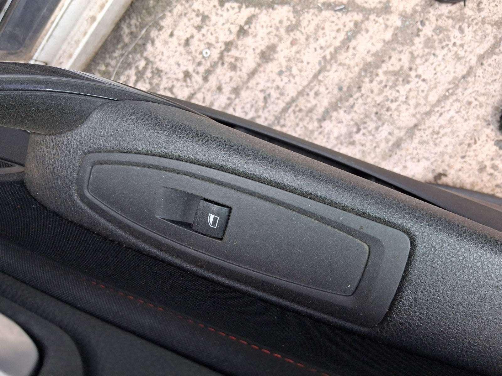 2014 BMW 1 SERIES F20 3 DOOR NSF PASSENGER SIDE FRONT LEFT WINDOW CONTROL SWITCH