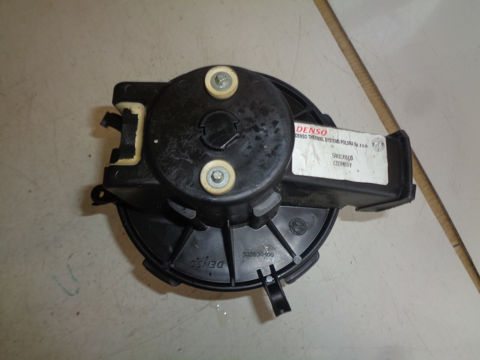 FORD KA MK2 2012 3 DOOR HATCHBACK HEATER BLOWER MOTOR FAN AIR CON DENSO