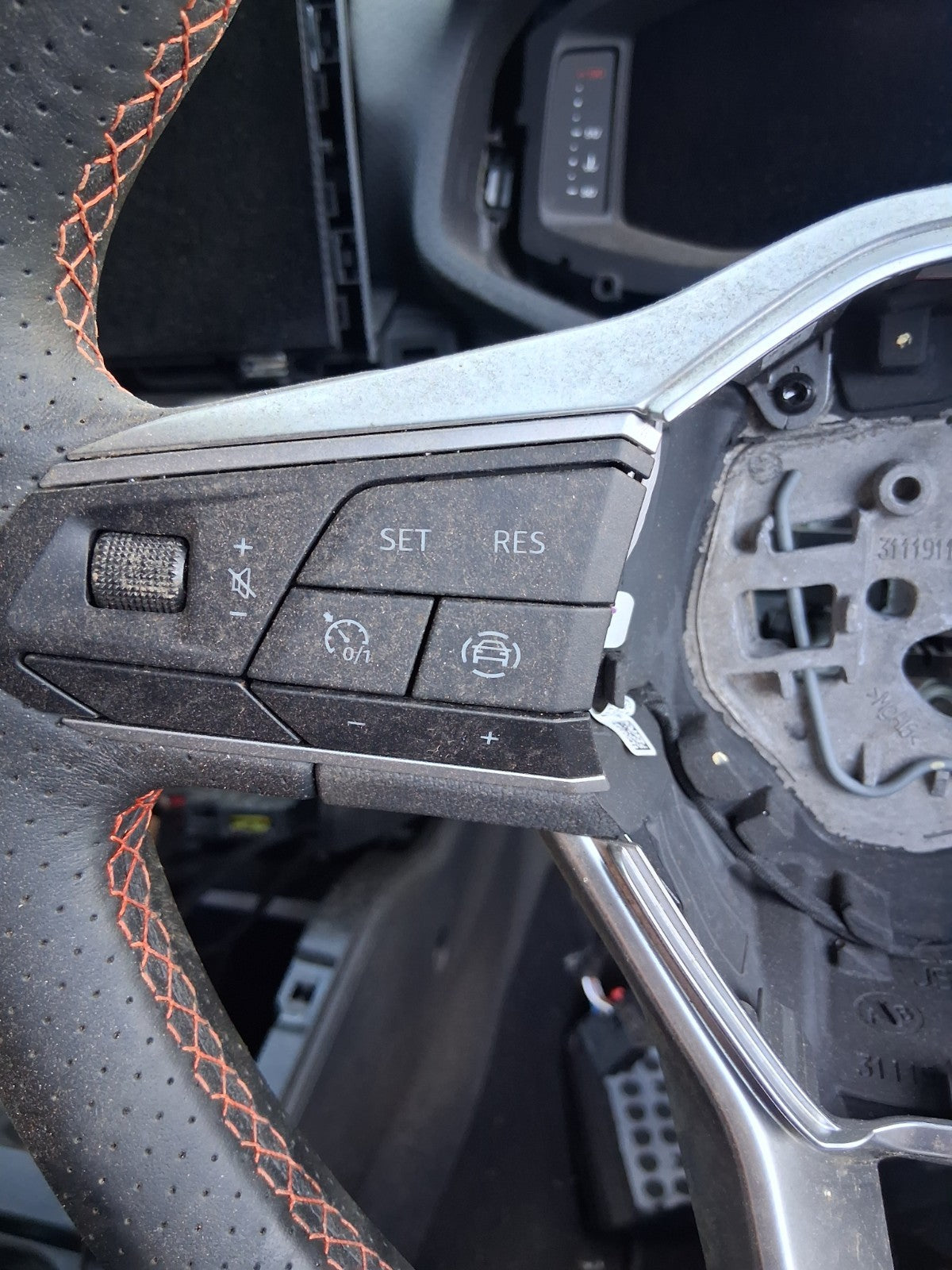 2023 SEAT IBIZA MK5 6F 18 MULTIFUNCTIONAL STEERING WHEEL