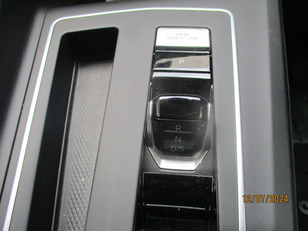 2023 VOLKSWAGEN GOLF MK8 AUTO AUTOMATIC GEARSTICK GEARSHIFTER