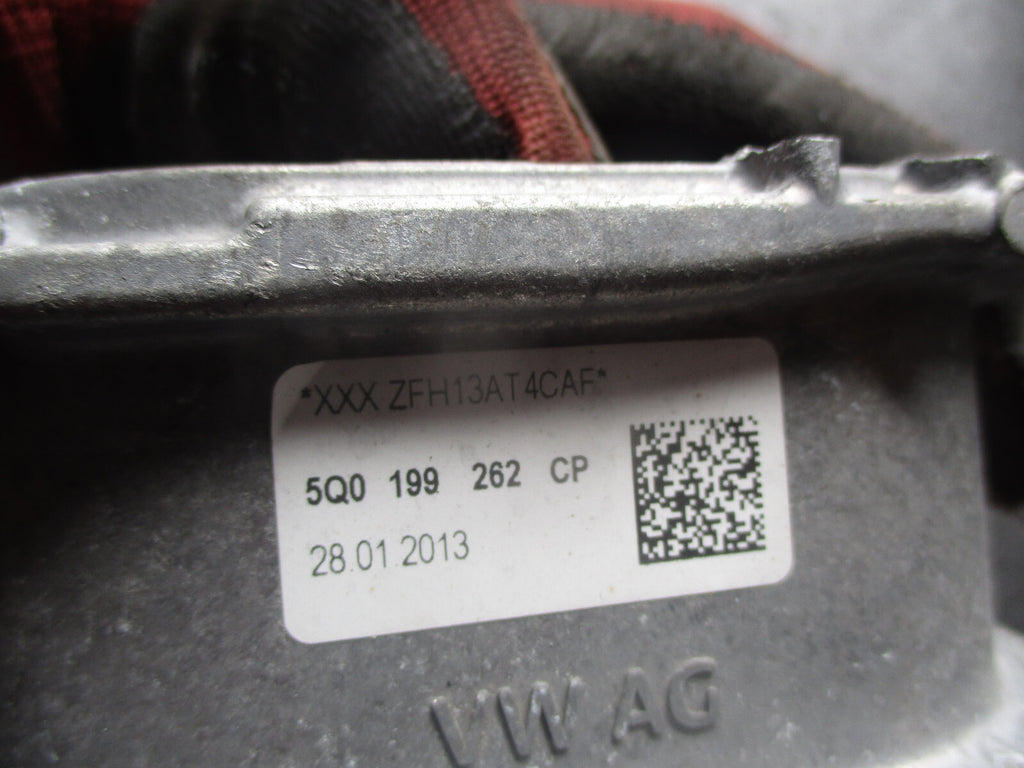 AUDI A3 2015 ENGINE MOUNT BRACKET 5Q0199262CP