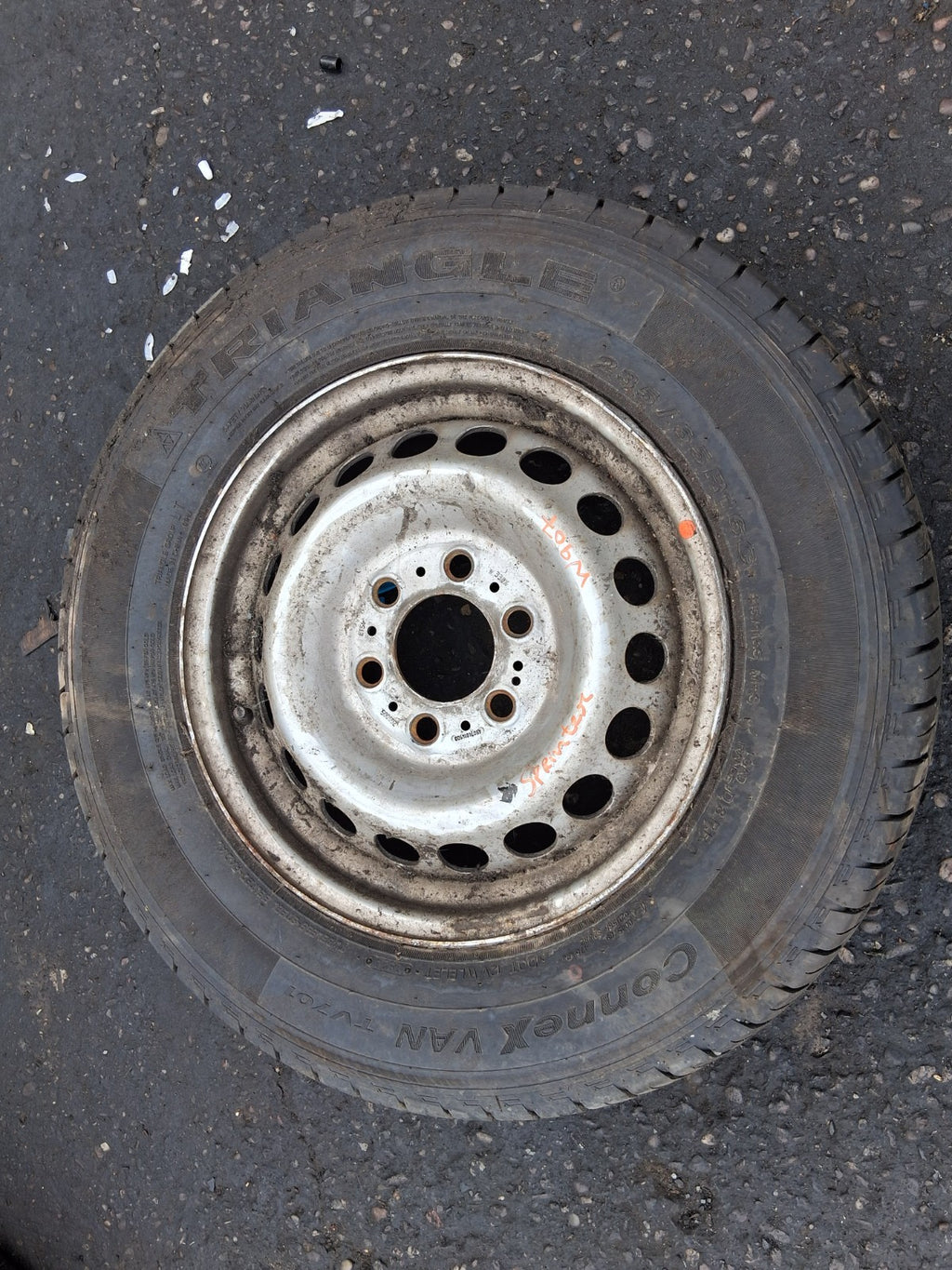 2020 MERCEDES BENZ SPRINTER W907 16 INCH STEEL WHEEL WITH TYRE 235/65R16