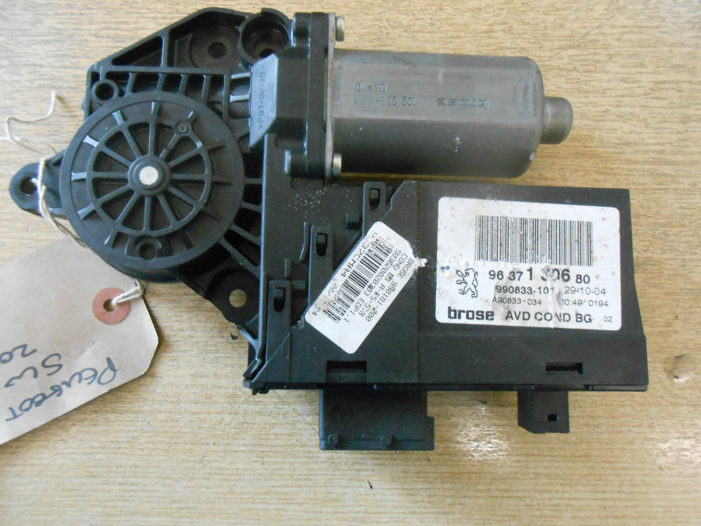 CITROEN C4 LA COUPE 2005 NS PASSENGER SIDE WINDOW MOTOR 9647442480 96 474 424 80