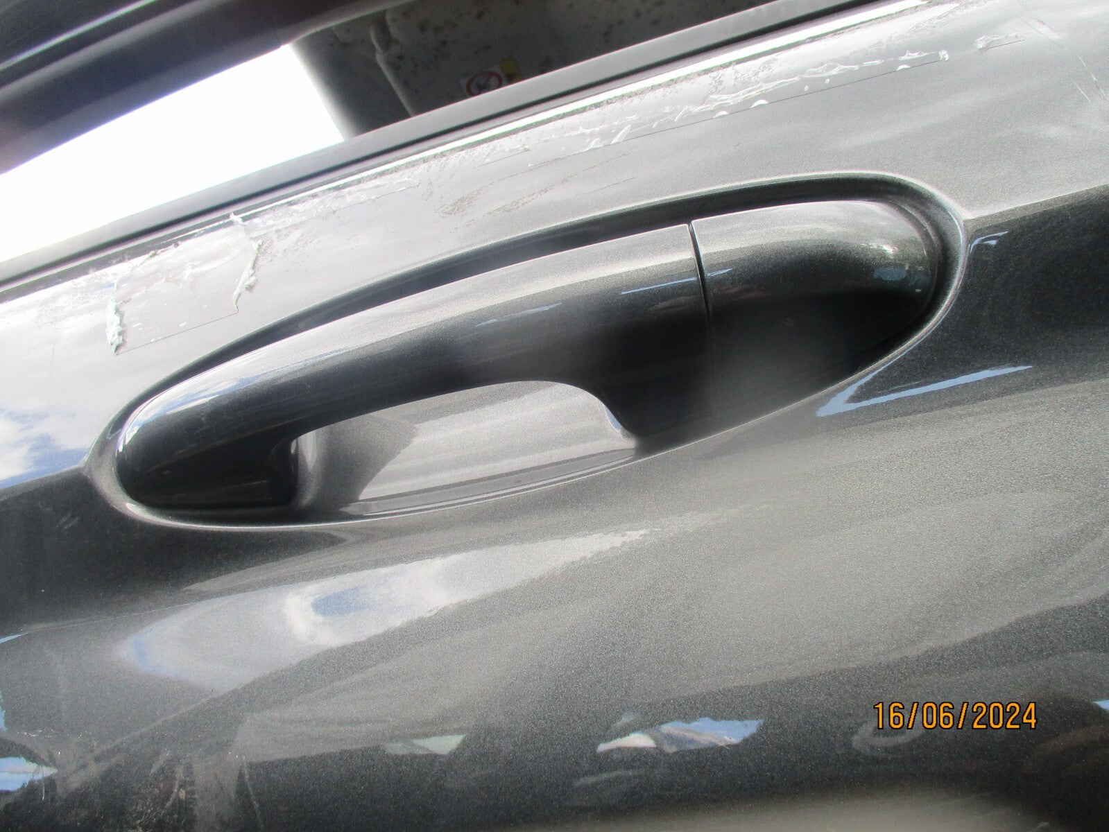 FORD FIESTA MK8 2023 NSR PASSENGER SIDE REAR EXTERIOR DOOR HANDLE MAGNETIC GREY