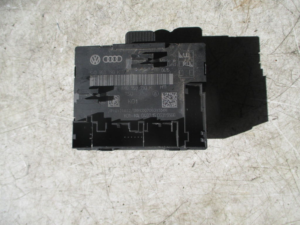 AUDI A1 8X 2015 NSR PASSENGER SIDE REAR CONTROL MODULE 8X0959793K