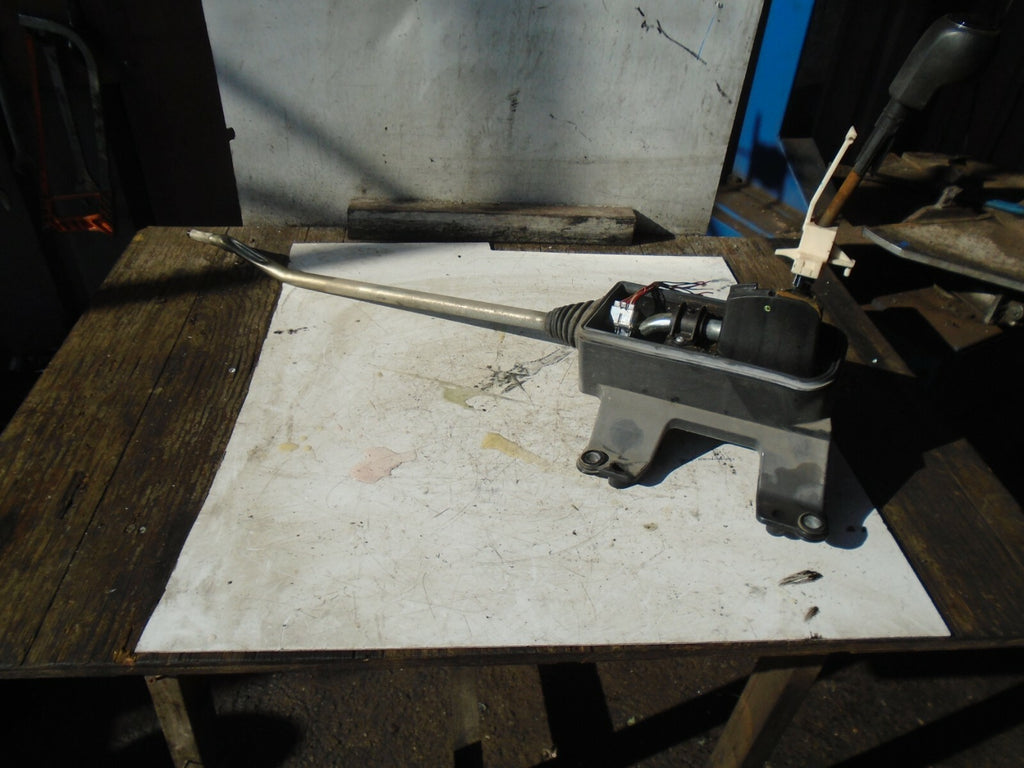 VAUXHALL CORSA E 2015 GEAR LEVER 55595762