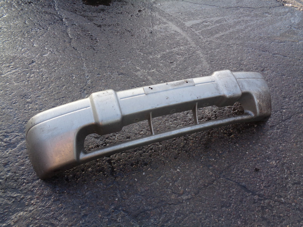 KIA SPORTAGE MK1 2001 COMPLETE FRONT BUMPER SILVER