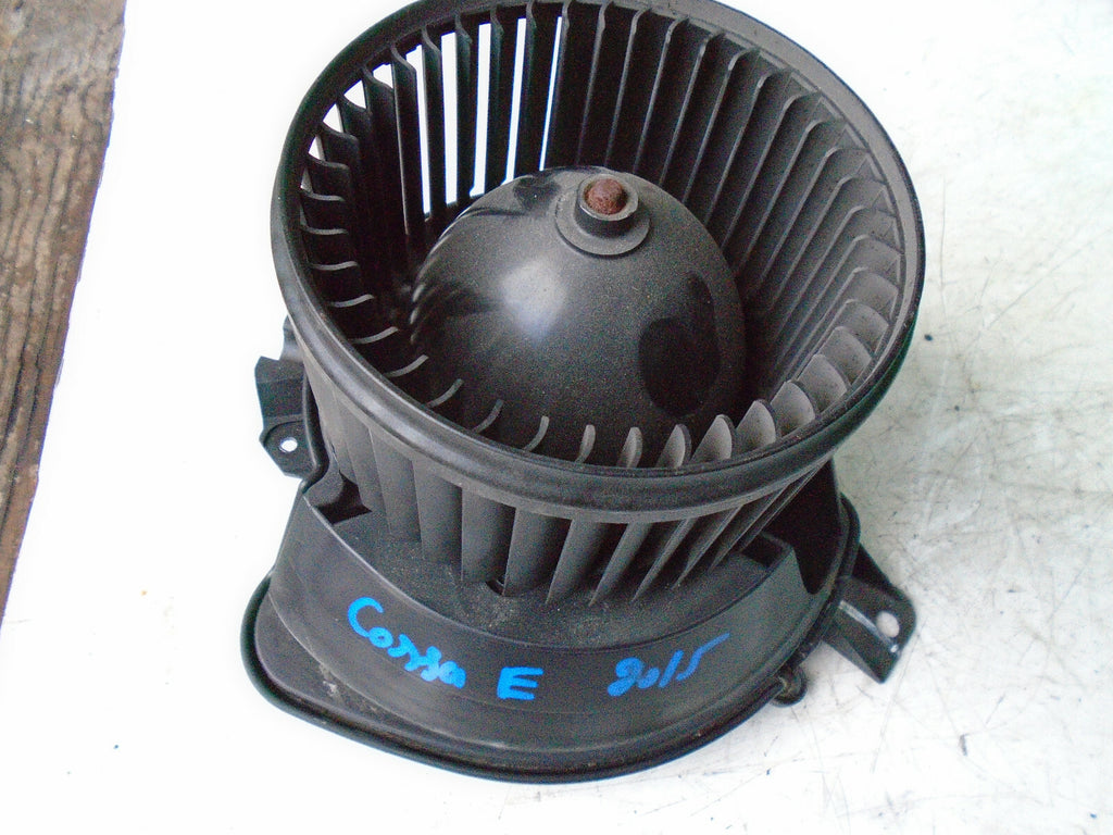 VAUXHALL CORSA E 2015 HEATER BLOWER MOTOR 13335074