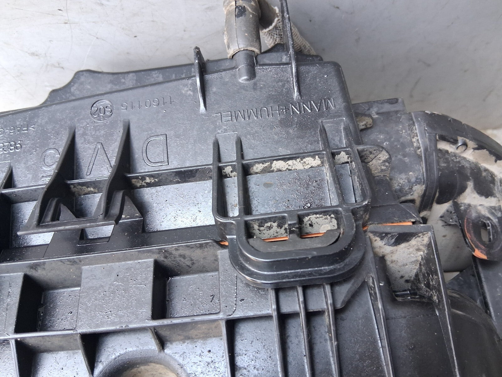 2023 CITROEN BERLINGO MK3 AIR FILTER HOUSING BOX 9828002080