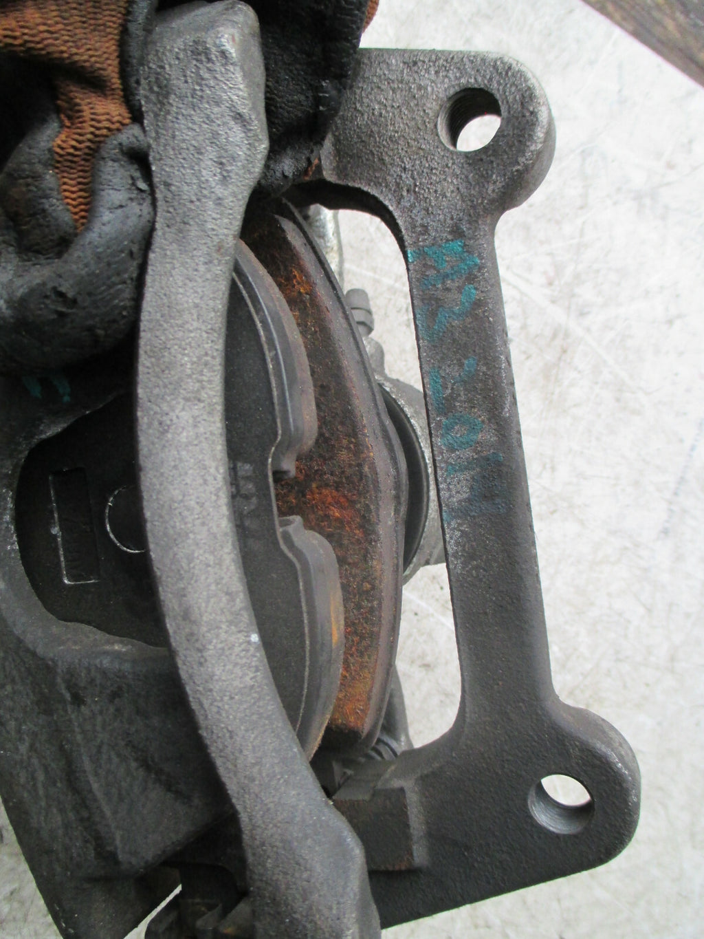 AUDI A3 2019 MK3 8V 2.0 DIESEL NSF PASSENGER SIDE FRONT BRAKE CALIPER