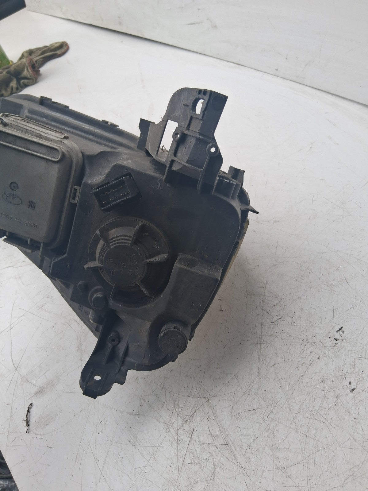 VAUXHALL CORSA C 2005 DRIVER RIGHT OFF SIDE HEADLIGHT 0096726