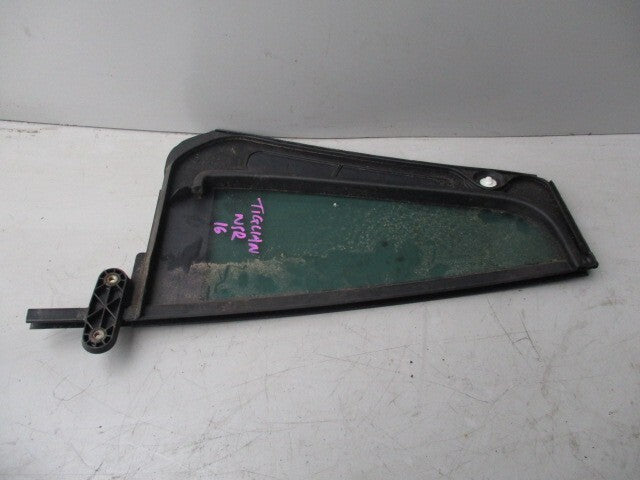 VW VOLKSWAGEN TIGUAN MK2 2016 NSR PASSENGER SIDE REAR QUARTER GLASS 5NA845213