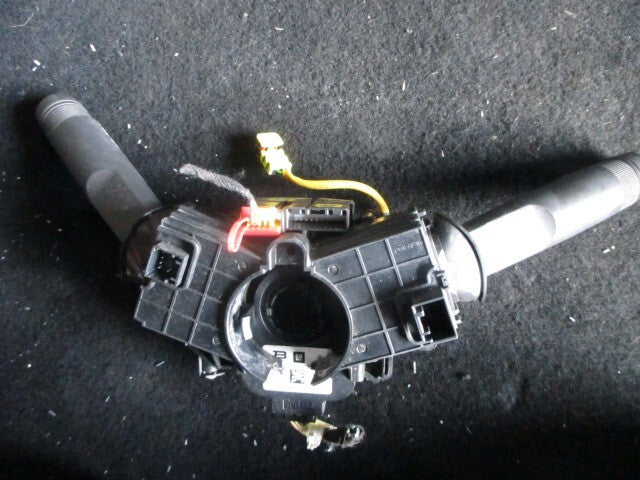 2015 VAUXHALL ASTRA J INDICATOR WIPER STALK SWITCH WITH SQUIB 20817720