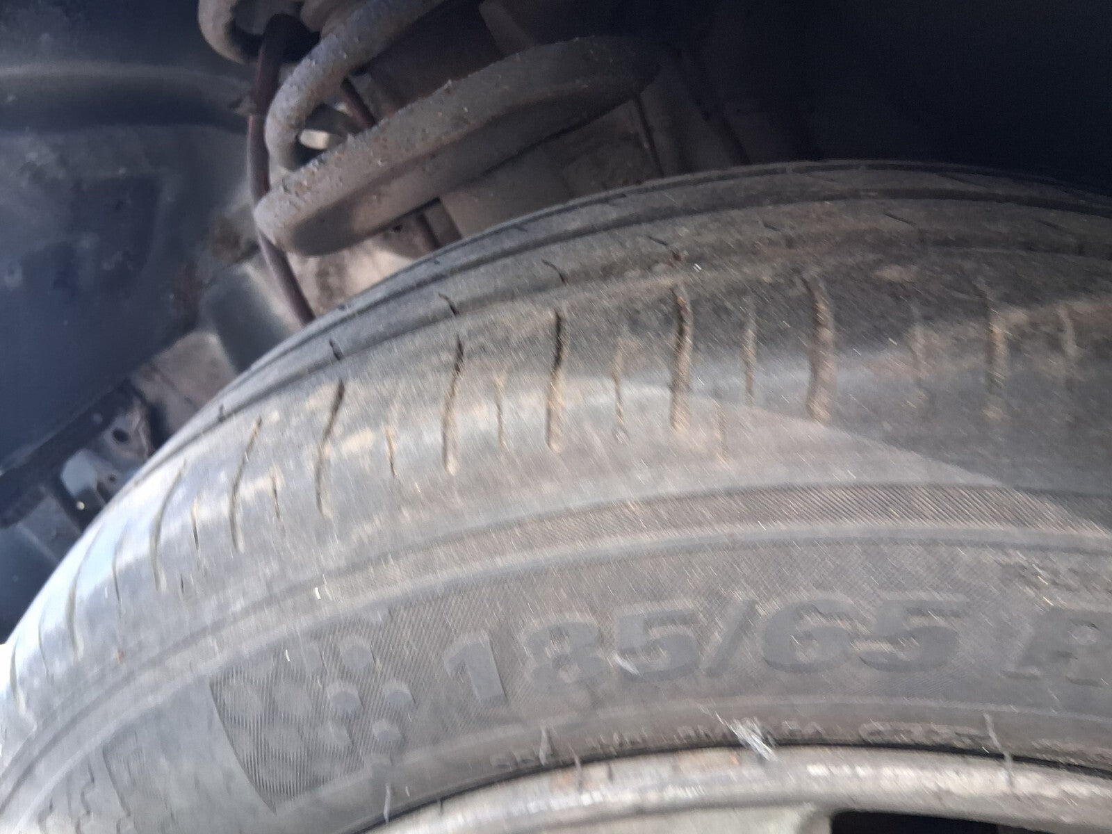 2009 PEUGEOT 207 15 INCH STEEL WHEEL WITH WHEEL CUP COVER TYRE 185/65R15
