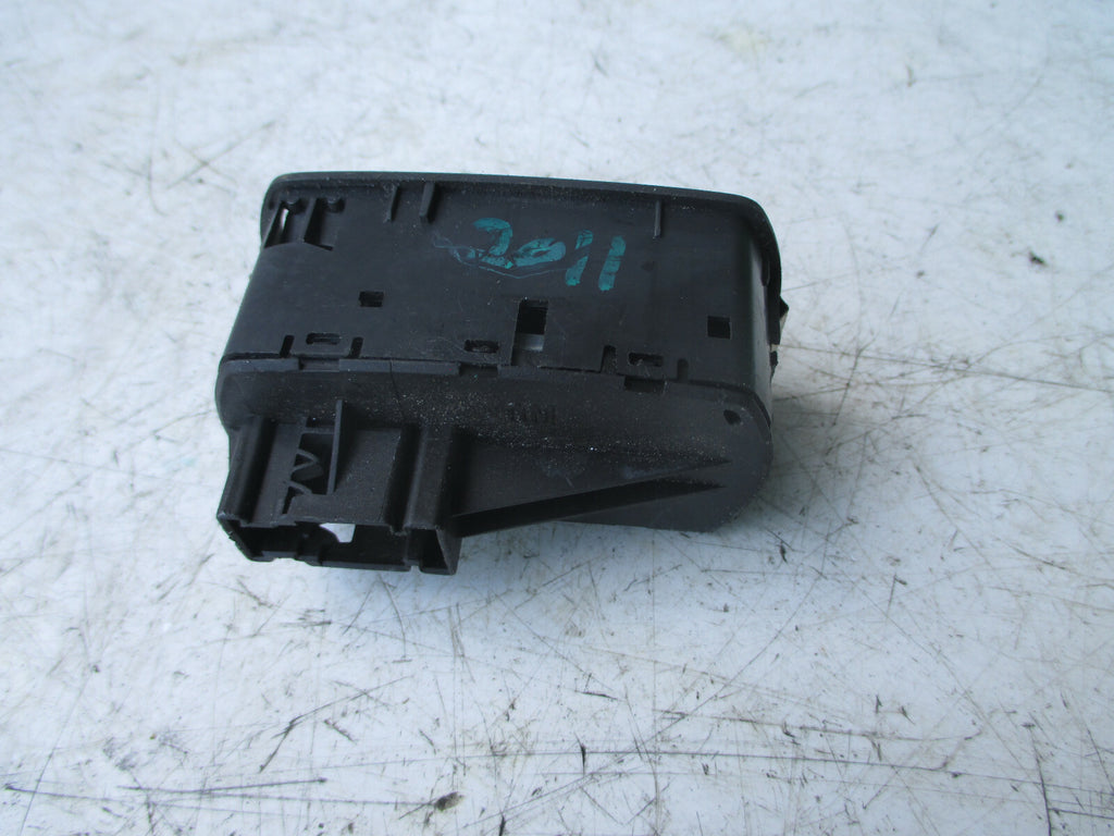 VAUXHALL CORSA D 2011 3 DOOR OS DRIVER SIDE WINDOW MIRROR SWITCH 13258521AA