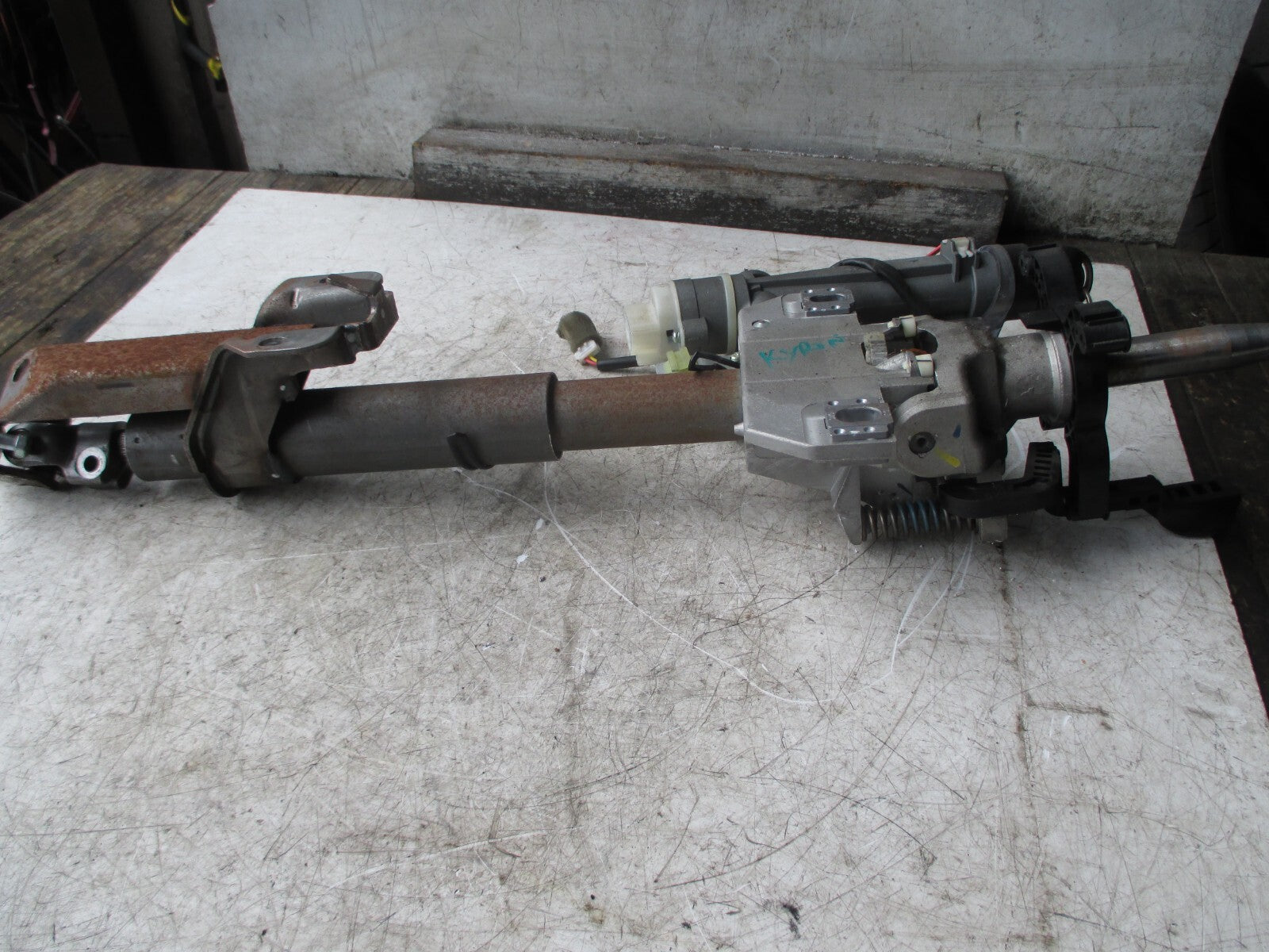 SSANGYONG KYRON S 2009 2.0 DIESEL STEERING COLUMN