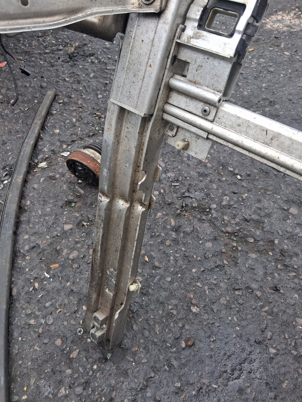 2022 BMW 2 SERIES F44 1.5 DIESEL RADIATOR SUPPORT BAR 7301604