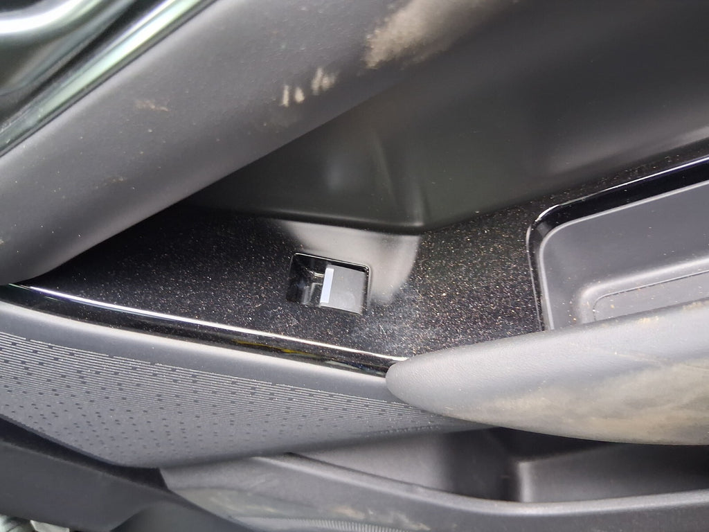 2024 RANGE ROVER VELAR P400e OSR DRIVER REAR WINDOW SWITCH