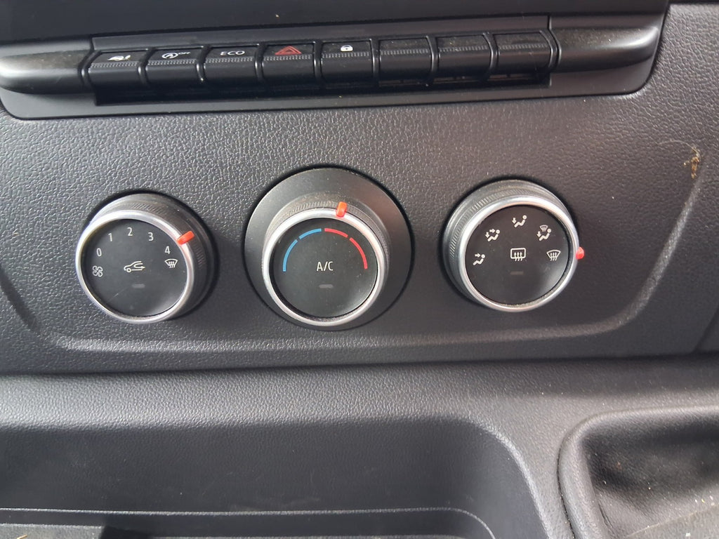 2021 NISSAN NV400 MK1 AC HEATER CLIMATE CONTROL SWITCH PANEL