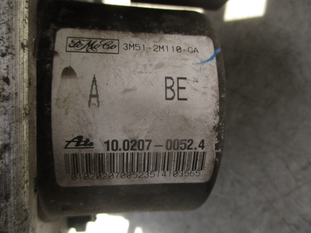 2004 FORD FOCUS MK2 1.6 PETROL ABS PUMP CONTROL MODULE 3M512M110GA