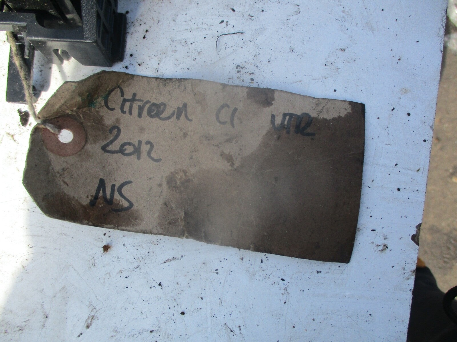 CITROEN C1 MK1 2012 NEAR PASSENGER SIDE DOR HANDLE