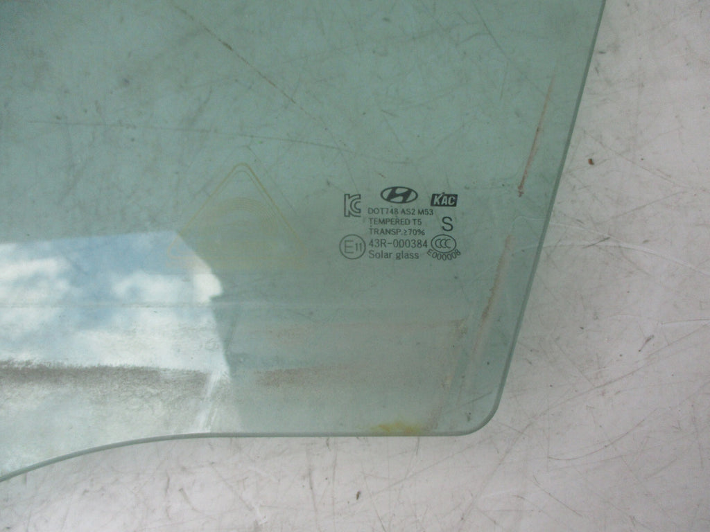 HYUNDAI I40 2015 NSF PASSENGER SIDE FRONT WINDOW GLASS