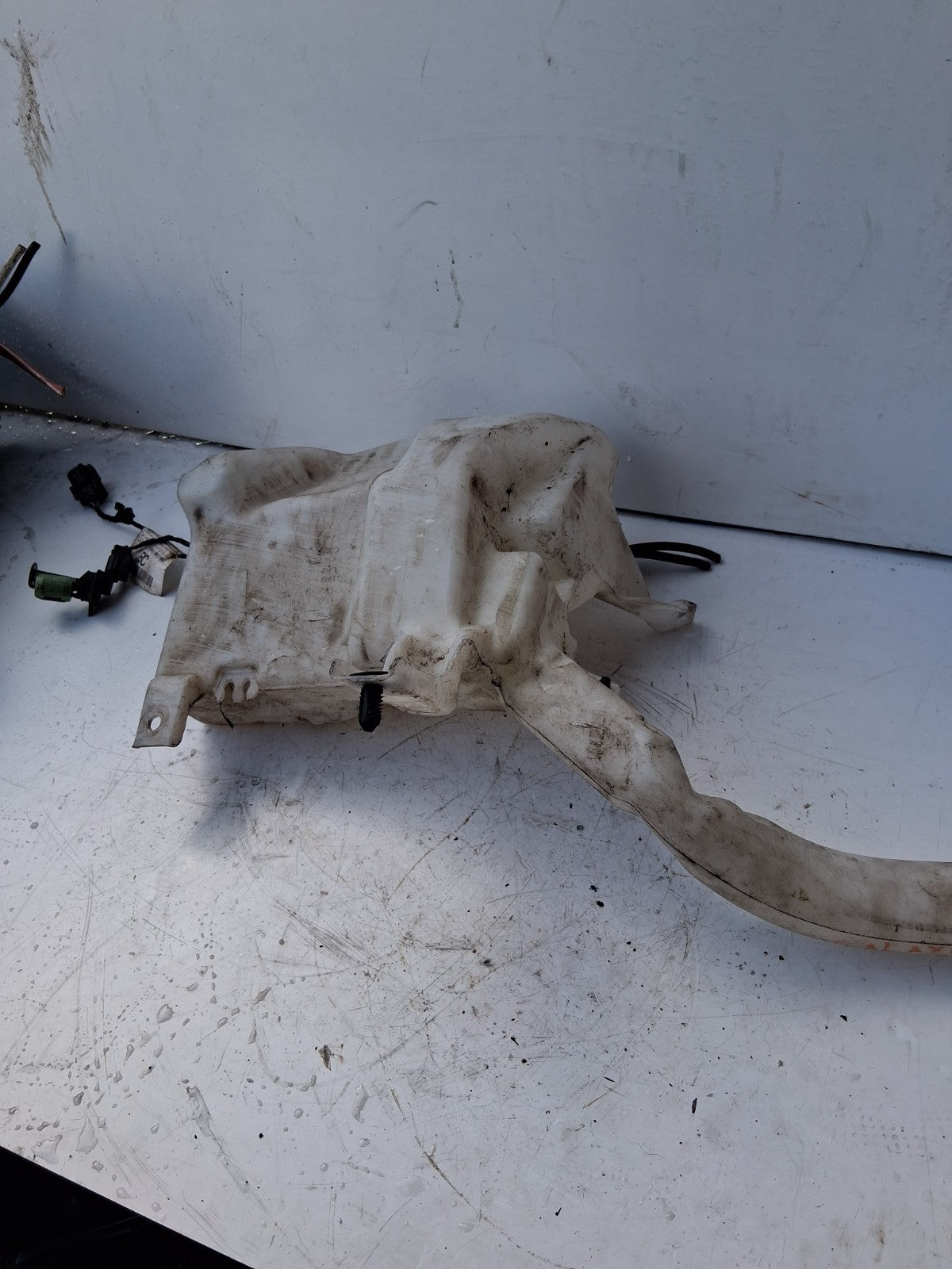 2019 FORD GALAXY MK4 WASHER BOTTLE RESOVOIR TANK WASHER BOTTLE EM2B17B613AE
