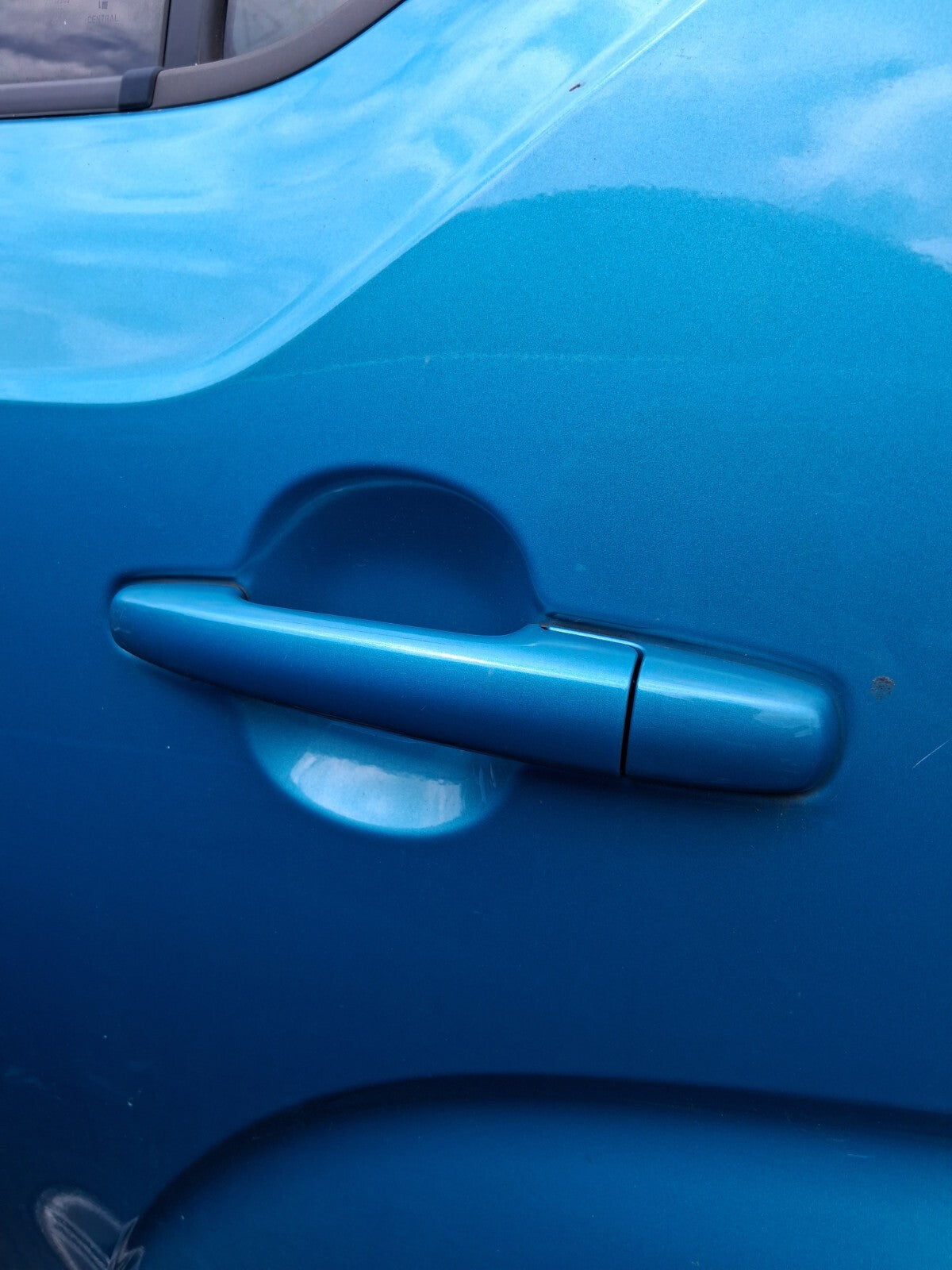 2022 SUZUKI IGNIS SZ5 NSR PASSENGER SIDE EXTERIOR DOOR HANDLE NEON BLUE METALLIC