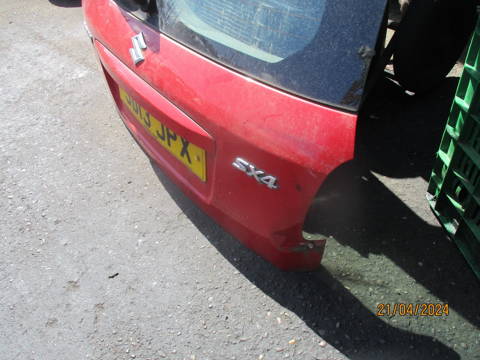 2013 SUZUKI SX4 REAR TAILGATE BOOTLID RED DAMAGED RIGHT SIDE CORNER