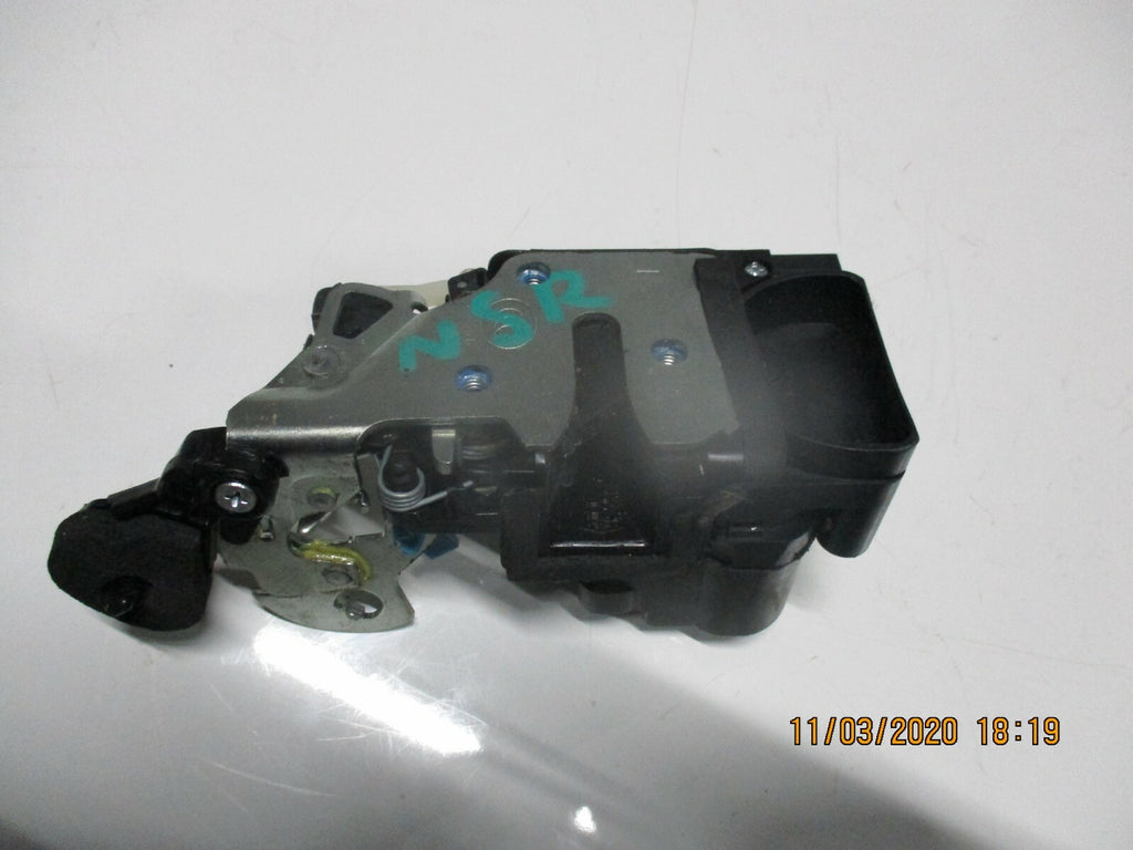VAUXHALL VIVA 2017 NSR PASSENGER SIDE REAR DOOR LOCK CATCH MECHANISM MECH 4475