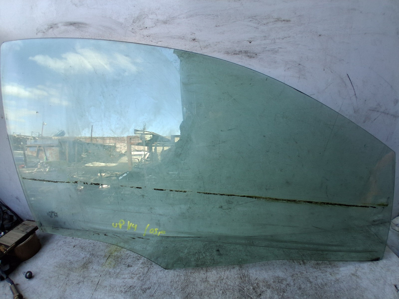 2014 VW VOLKSWAGEN UP 5 DOOR OSF DRIVER SIDE FRONT RIGHT WINDOW GLASS