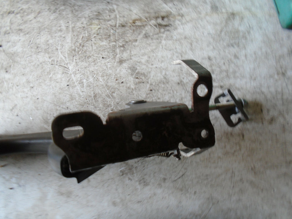 RENAULT CAPTUR 2018 MK1 HANDBRAKE LEVER